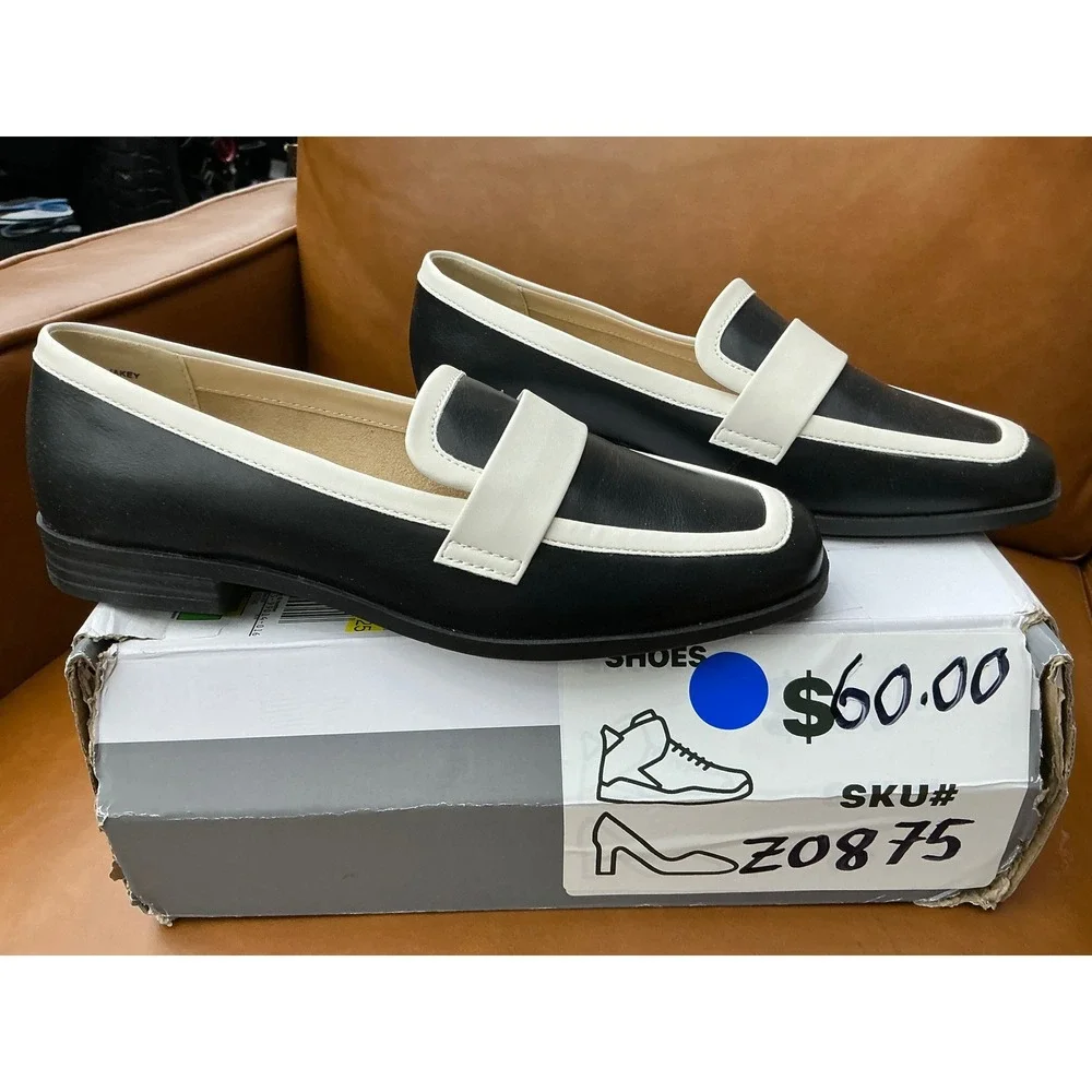 Liz Claiborne Jakey Loafers Womens 8.5 Black White Two Tone Flat Shoe